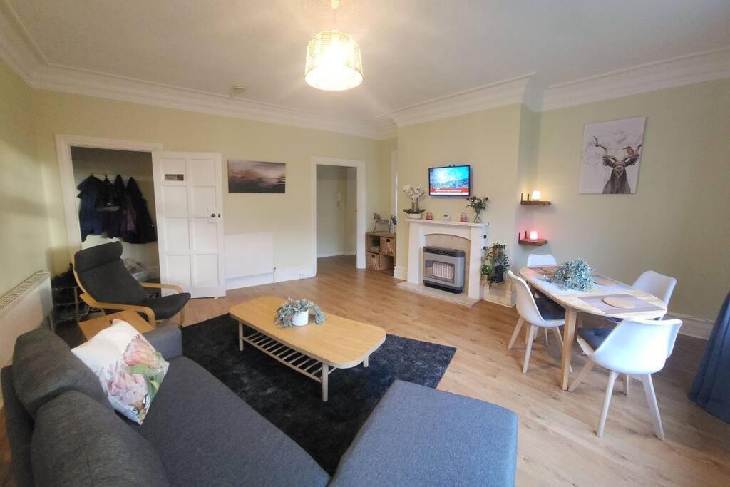 Spacious Guest Flat Near Roundhay Park Лидс Экстерьер фото