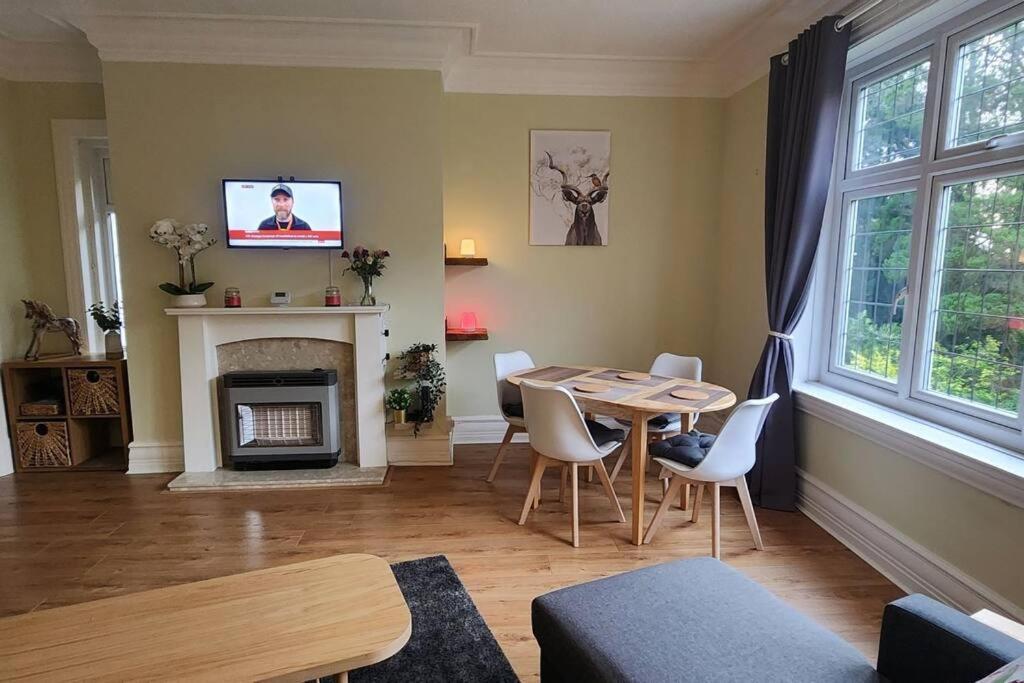 Spacious Guest Flat Near Roundhay Park Лидс Экстерьер фото