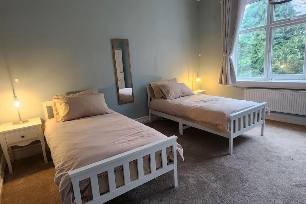Spacious Guest Flat Near Roundhay Park Лидс Экстерьер фото