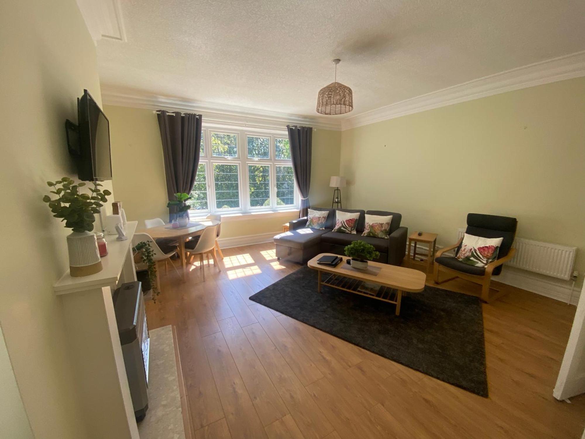 Spacious Guest Flat Near Roundhay Park Лидс Экстерьер фото